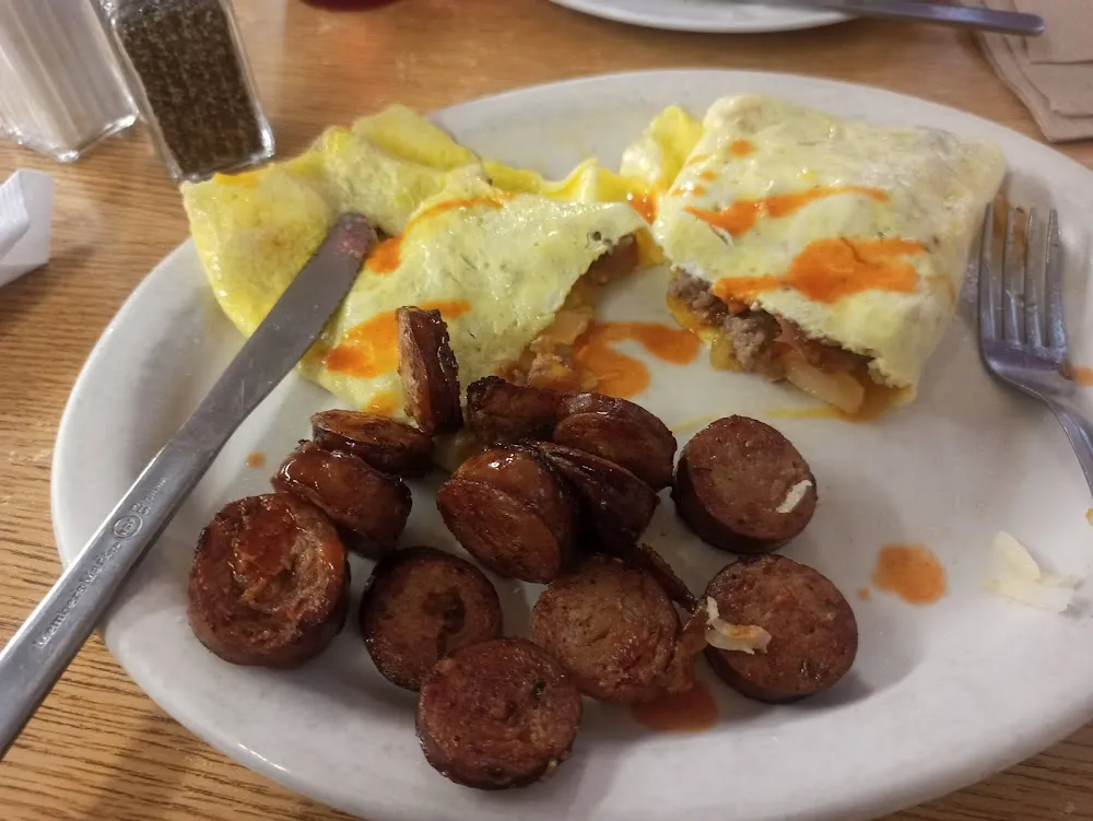 Western Omelette with Sausage Links